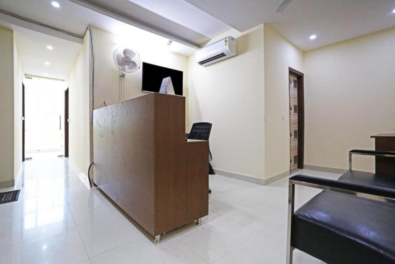 Hotel Mannat Bhera Enclave Neu-Delhi Exterior foto